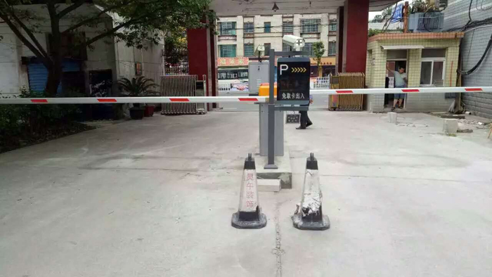 車牌識(shí)別系統(tǒng)（工程實(shí)例一）